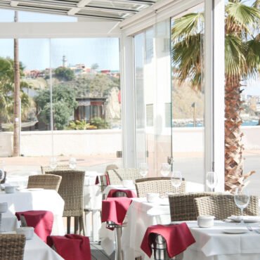 Sistema de corredera panorámica de cristal