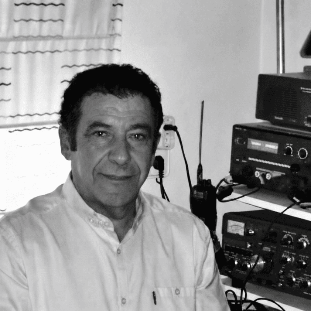 Puertas y Ventanas Kommerling | Distribuidor Oficial 21 Vicente Ramón Devesa Barber